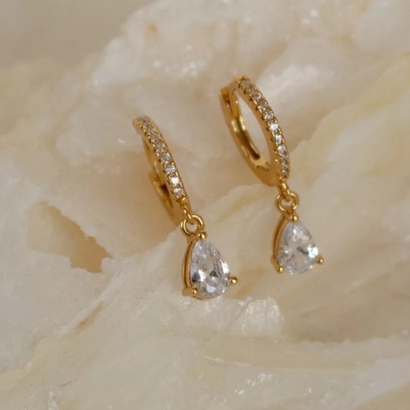 18K Gold Plated Tear Drop Huggies Earrings - Picture 3 of 6
